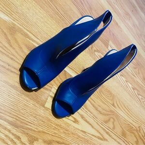 YDN Navy Slingback Heels
